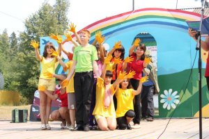 Межрегиональный детский творческий лагерь «Усточикар»