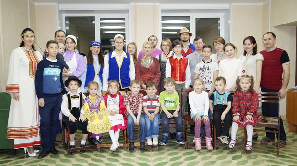 В Удмуртии состоялся Межнациональный фестиваль семей "Семейная летопись"
