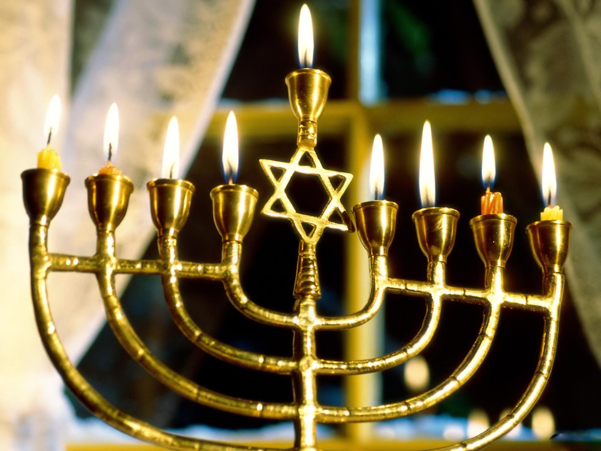 Празднование еврейского национального праздника Ханука