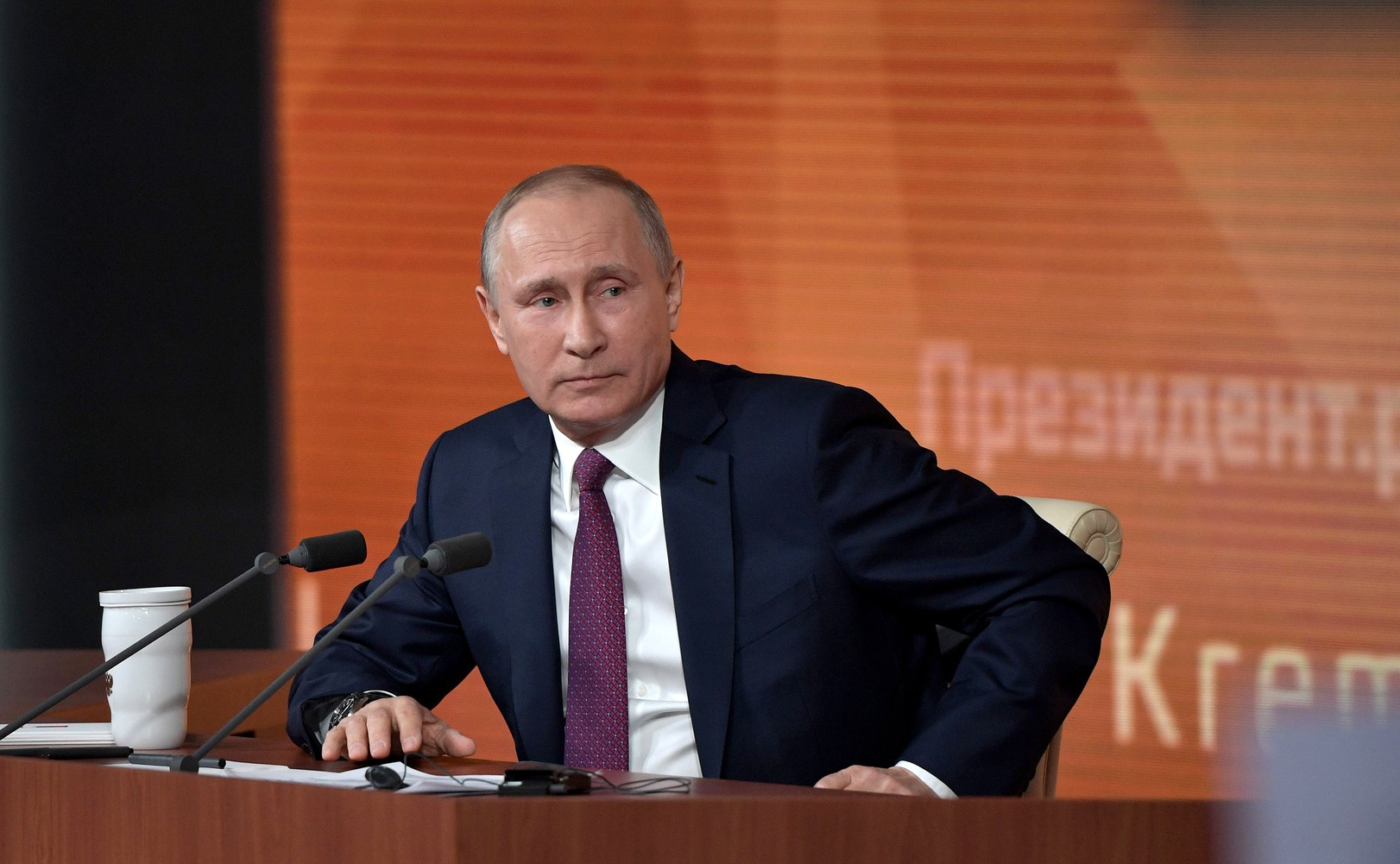 Владимир Путин: Вопросы межнациональных отношений в нашей стране относятся к разряду наиболее важных.