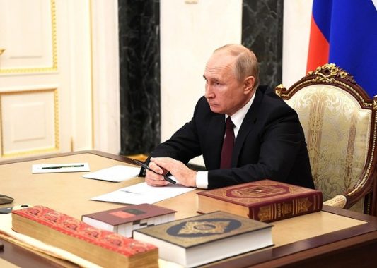Владимир Путин встретился с представителями традиционных конфессий