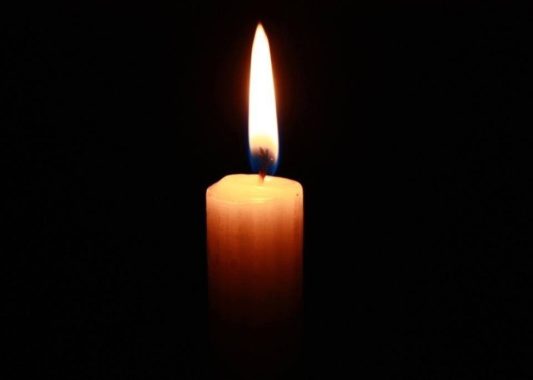 С сегодняшнего дня и до 29 сентября в Удмуртской Республике объявлен траур по погибшим в школе №88