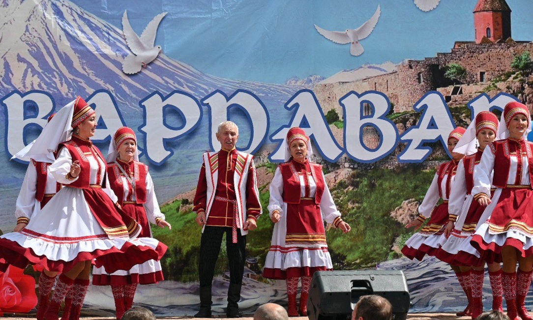 Праздник Вардавар. Пасху армяне празднуют 2024