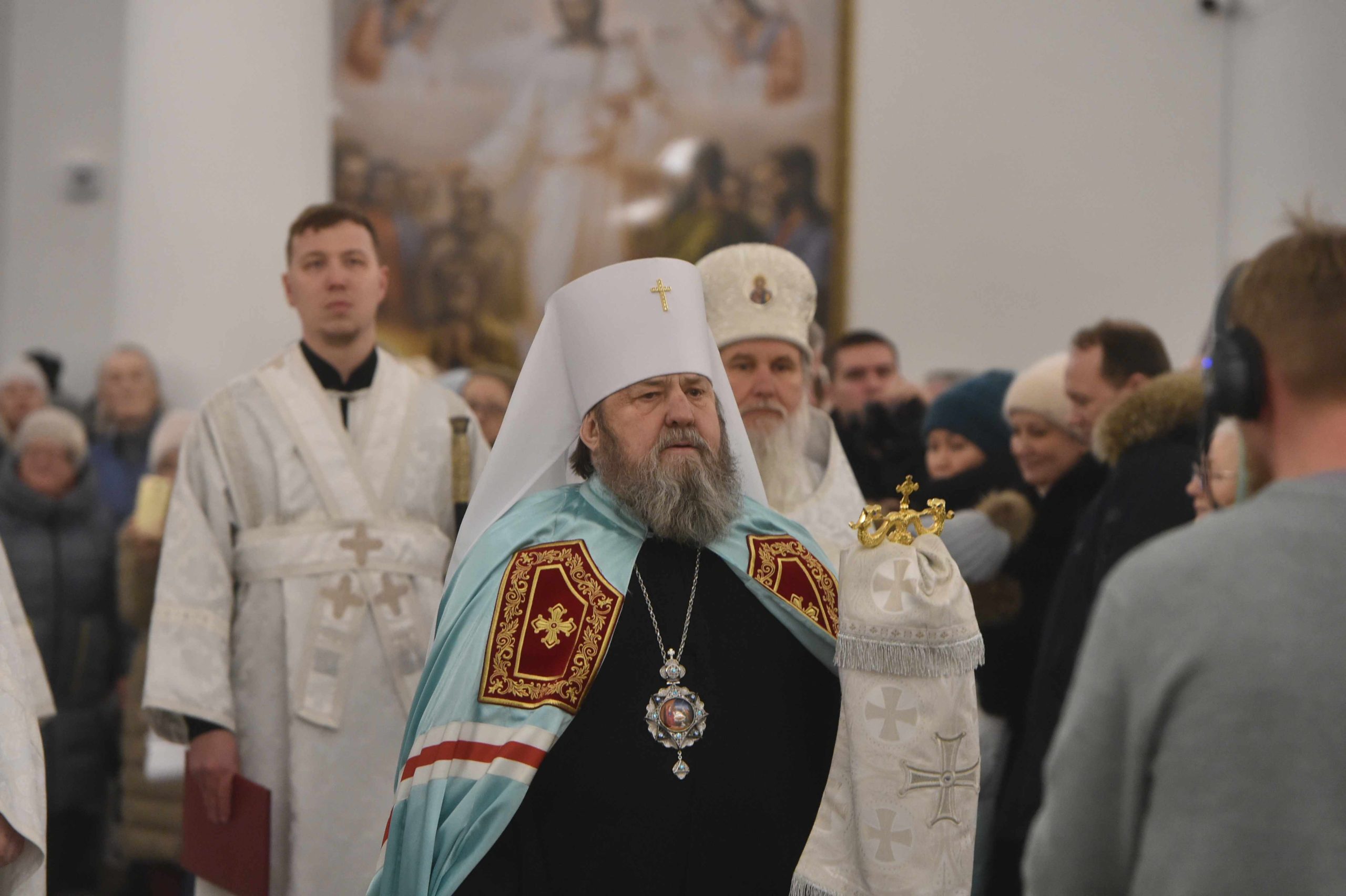 Первое ночное Рождественское богослужение прошло в восстановленном Благовещенском соборе в Воткинске