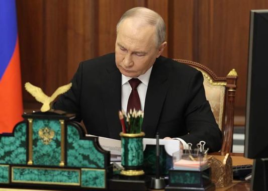 Владимир Путин утвердил основы госполитики в области исторического просвещения