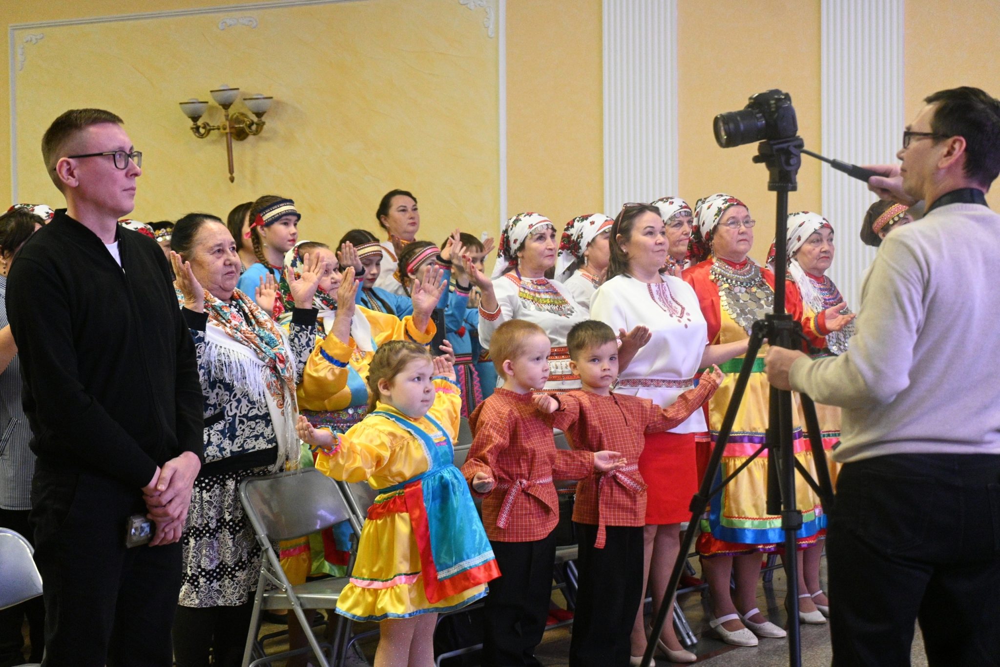 Калыкъёслэн Эшъяськон юртазы Пор гожъяськон нуналэз ортчытӥзы Калыкъёслэн Эшъяськон юртазы Пор гожъяськон нуналэз ортчытӥзы