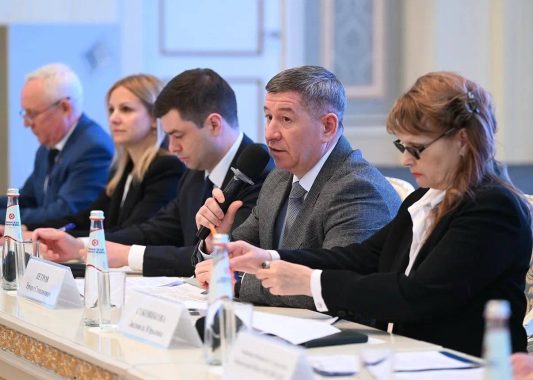 2025-тӥ арын 85% Удмуртиын улӥсьёс калык кусыпъёсты умоен лыдъязы